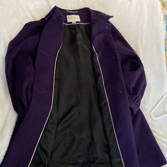 Banana Republic purple wool coat puff sleeves pockets large buttons. - Picture 6 of 8